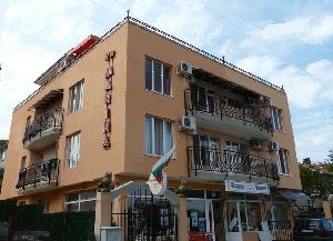 Къща за гости Марина, Обзор